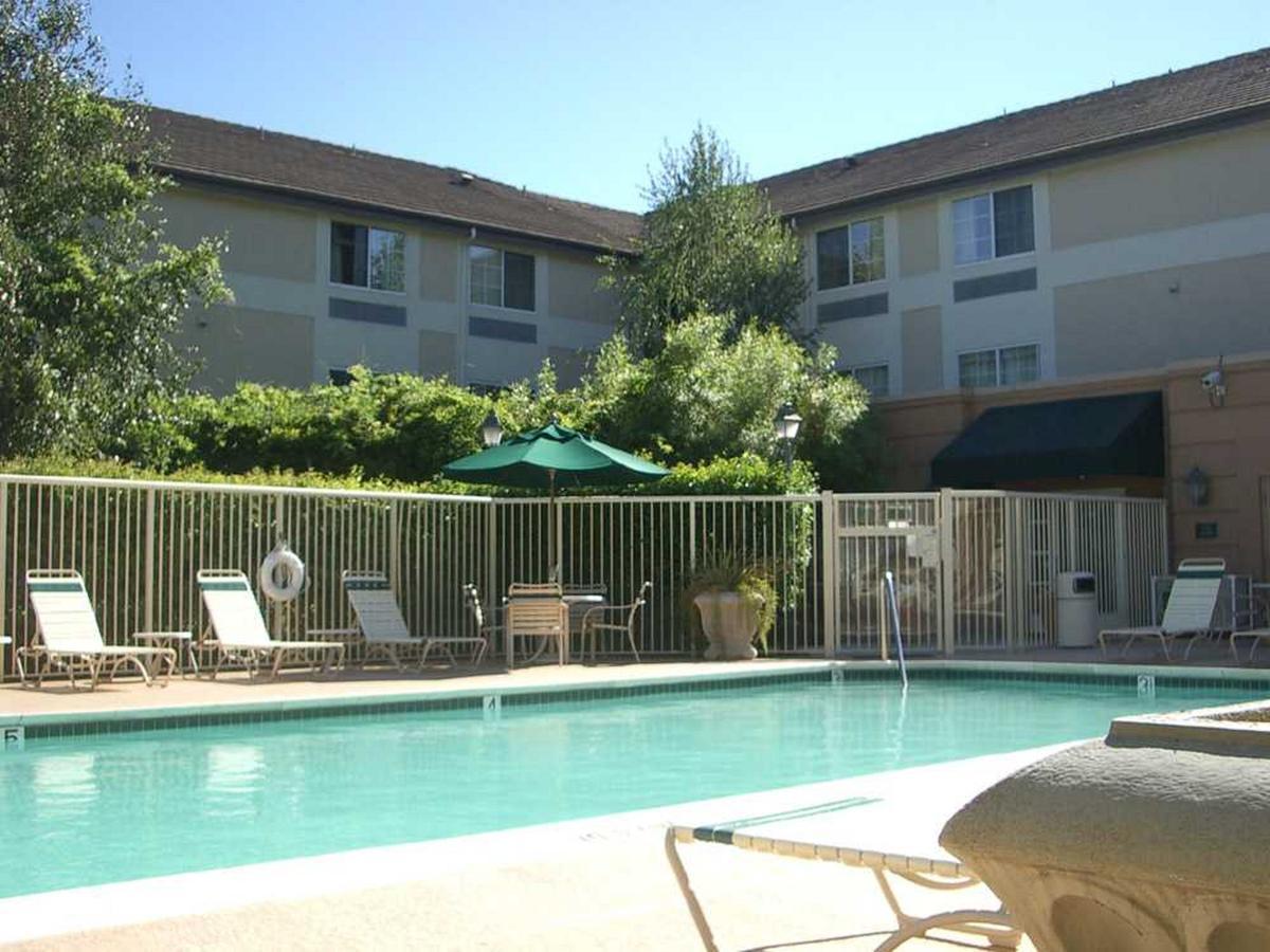 Extended Stay America Suites - Pleasanton - Chabot Dr Exteriér fotografie